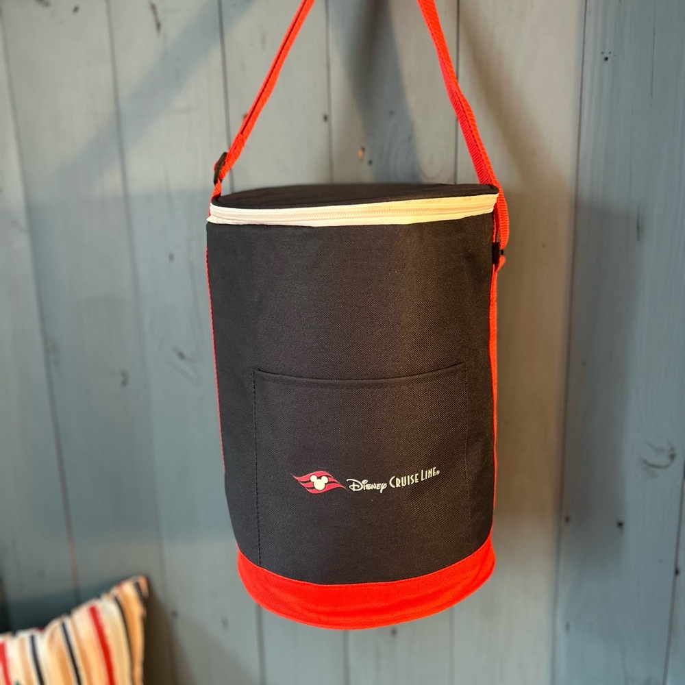 Disney Cruise Line Round Insulted Cooler Tote Bag